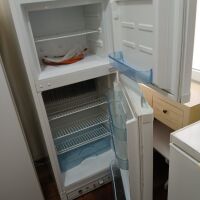 NEVERA DE GAS BUTANO/ELECTRICIDAD