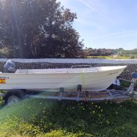 BARCA DE 3'5M MOTOR 2T 25CV I REMOLC