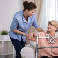 PRECISAMOS CUIDADOR PARA PERSONA DEPENDIENTE