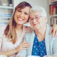 PRECISAMOS DE UNA MUJER INTERNA 