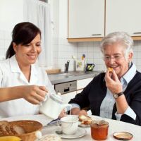 PRECISAMOS MUJER EN CASA 