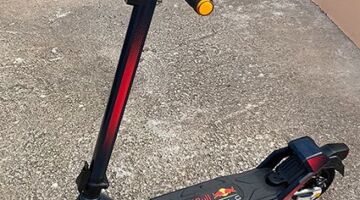 PATINETE ELÉCTRICO RED BULL RACING TURBO 10