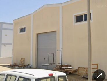 NAVE INDUSTRIAL DE 396 M2