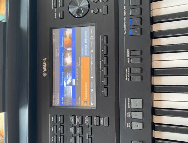 PIANO - TECLADO