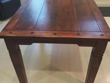 MESA DE COMEDOR