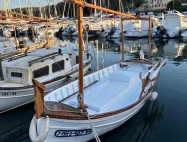 LLAUT 4,8M. A MOTOR