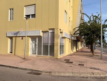 LOCAL ESTÉTICA O PELUQUERÍA