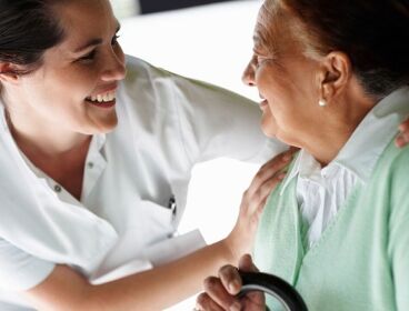 NECESITO UNA MUJER PARA REMPLAZO