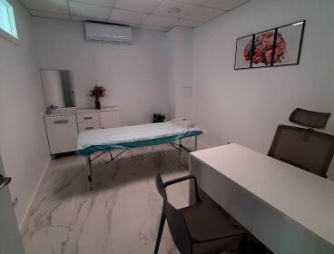 SALA PARA ACTIVIDAD DE TERAPIAS NATURALES