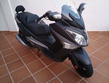 MOTO 125 CC SYM JOIMAX 