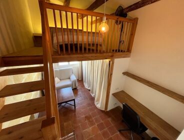 HABITACIÓN CON ALTILLO – SÓLO INQUILINA