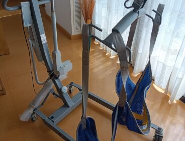 GRUA PARA PERSONA CON MOVILIDAD REDUCIDA