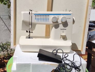 MÁQUINA DE COSER 