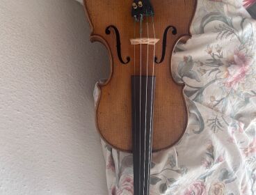 VIOLÍN ALEMÁN