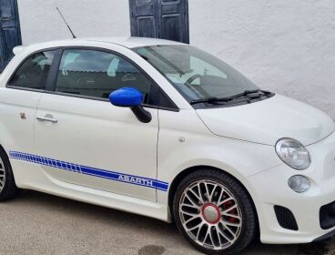 FIAT 500 ABARTH