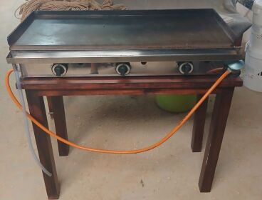 PLANCHA A GAS